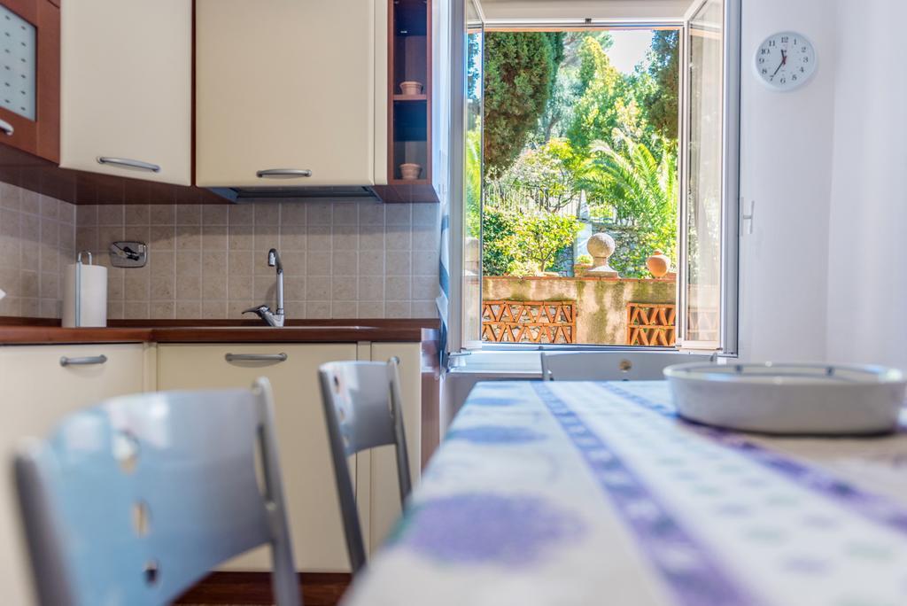 菲纳莱利古雷Casa Castelletto公寓 外观 照片